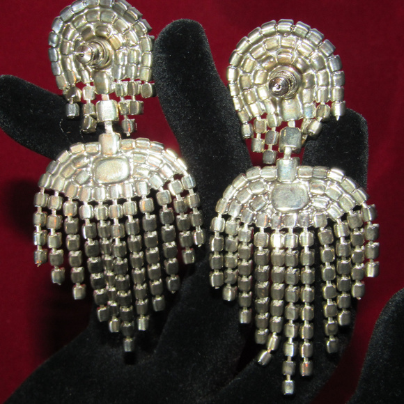 NWT Capri Chandelier Rhinestone Drop Earrings VTG - Picture 7 of 8
